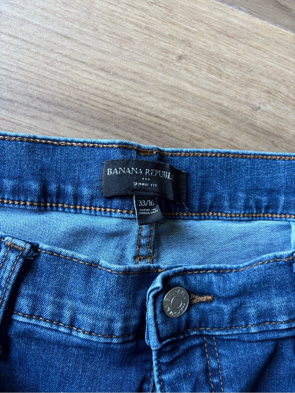 Banana Republic Women's Skinny Jeans - Medium Blue Denim